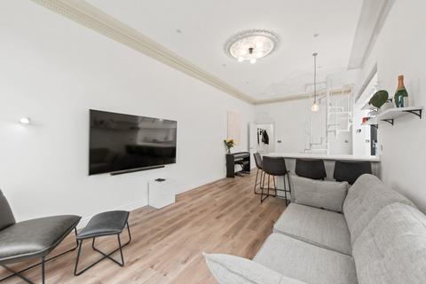 3 bedroom apartment for sale, Earlsfield Road, London, SW18