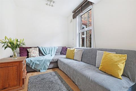 2 bedroom flat for sale, Brettenham Road, Walthamstow, London, E17