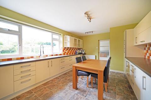 4 bedroom detached house for sale, Kenilworth Road, Balsall Common, CV7