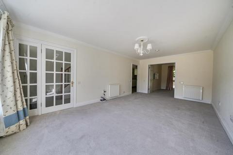 2 bedroom cottage for sale, Penstones Court,  Faringdon,  SN7