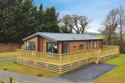 2 bedroom lodge for sale, Northallerton, Yorkshire, DL6