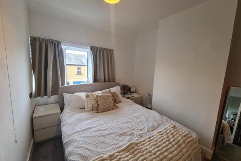 3 bedroom semi-detached house to rent, Maidenhead,  Berkshire,  SL6