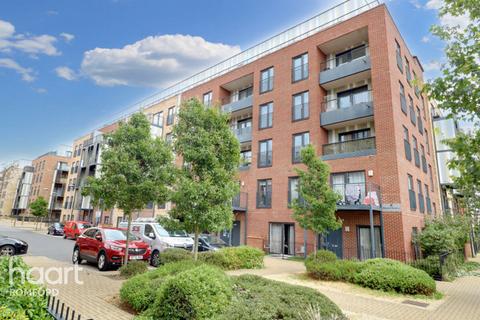 2 bedroom apartment for sale, Image Court, Romford, RM7 0FJ