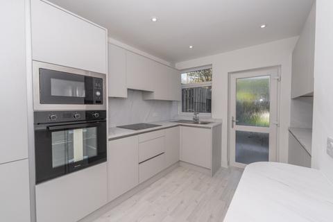 3 bedroom terraced house to rent, Brock Street, North Queensferry, Fife, KY11
