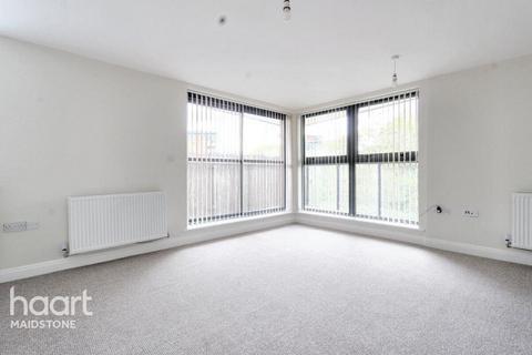 2 bedroom apartment to rent, Clifford Way, Maidstone
