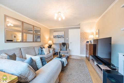 43 Mortimer Gardens, Tadley, RG26 3UP