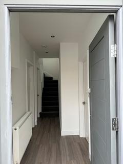4 bedroom house to rent, Brancaster Road, Newbury Park, IG2