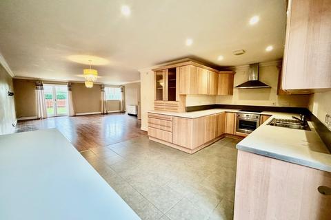 5 bedroom barn conversion for sale, The Aintree,, Warren Road, Little Horwood, Milton Keynes, MK17