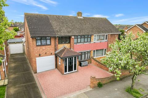 125 Astra Drive, Gravesend, DA12 4QF