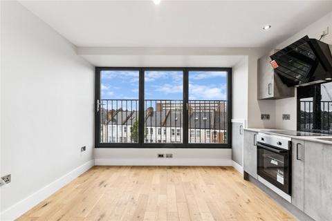 1 bedroom apartment for sale, Garratt Lane, SW17