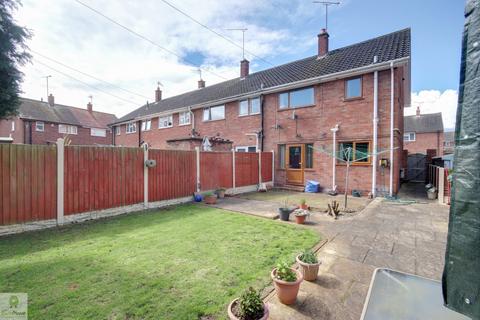 3 bedroom end of terrace house for sale, Dryden Crescent, Stafford, Staffordshire, ST17