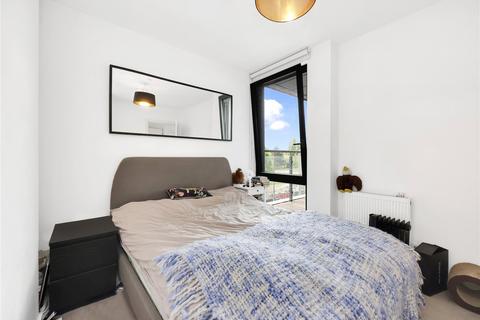 1 bedroom apartment to rent, Palmers Road, London, E2