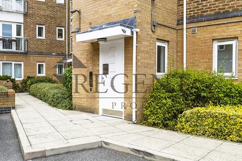 71 Morton Close, London, E1 2QT