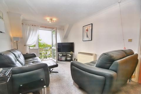 2 bedroom flat for sale, Poole Park