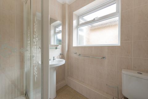 25 Kings Avenue, Newington, Ramsgate, CT12 6DL