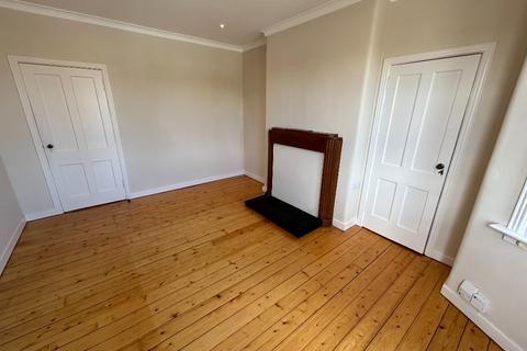 2 bedroom villa to rent, Balgreen Road, Saughtonhall, Edinburgh, EH12