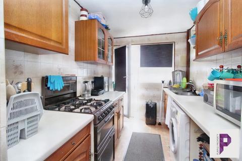 3 bedroom terraced house for sale, Blockmakers Court, Shipwrights Avenue, Chatham, ME4
