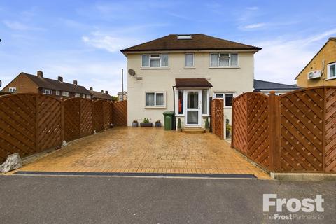 3 bedroom end of terrace house for sale, Cambria Gardens, Stanwell, Middlesex, TW19