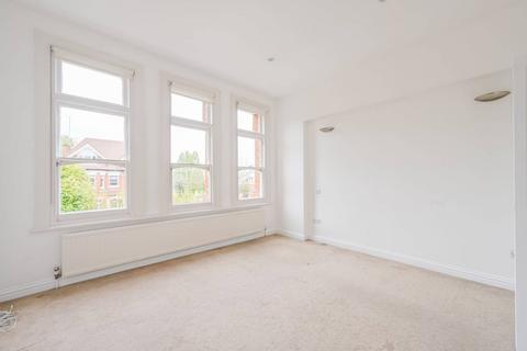 3 bedroom flat to rent, Stanhope Road, Highgate, London, N6
