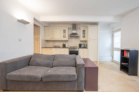 2 bedroom flat to rent, Gayton Road, Hampstead, London, NW3