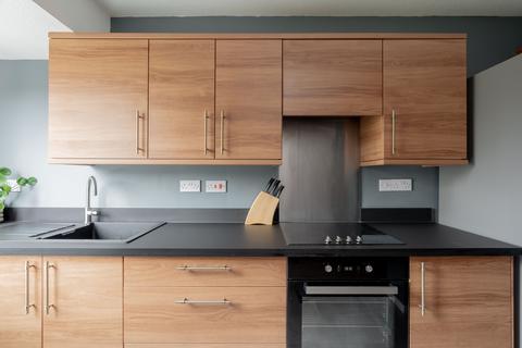 2 bedroom flat for sale, Lanark Road, Juniper Green EH14