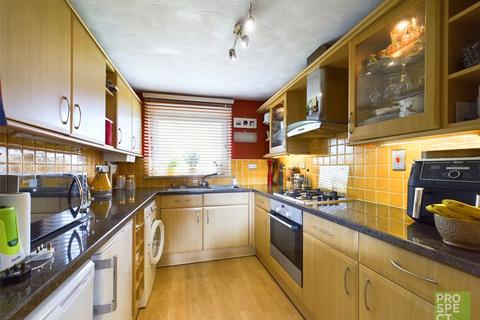 3 bedroom maisonette for sale, Denham Close, Maidenhead, Berkshire, SL6