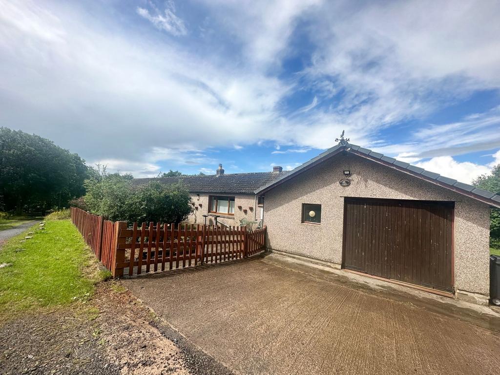 Clattering Ford, Roadhead, CA6 4 bed detached bungalow £800 pcm (£185 pw)