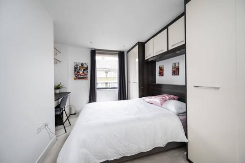 1 bedroom flat for sale, Allgood Street, Hackney, London, E2