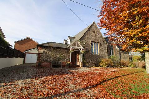 3 bedroom detached house for sale, Red Lion Lane, Overton RG25