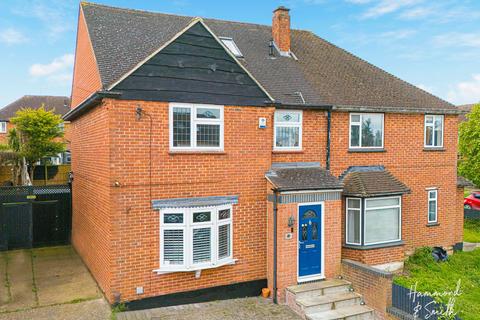 4 bedroom semi-detached house for sale, Epping, Epping CM16