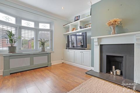 81 Crows Road, Epping, CM16 5DH