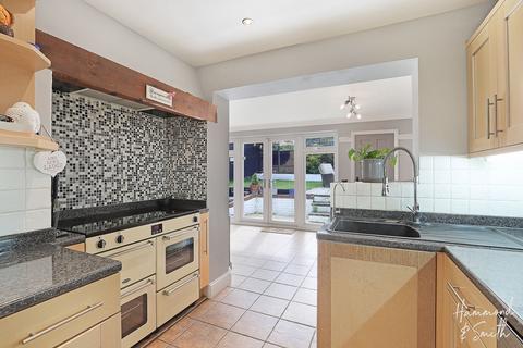 81 Crows Road, Epping, CM16 5DH