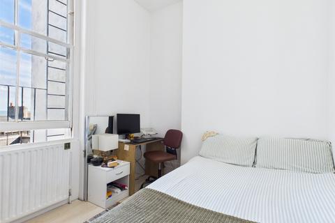 2 bedroom apartment to rent, Buckingham Road, Brighton, BN1