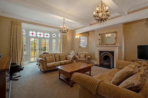 76 Alderbrook Road, Solihull, B91 1NR