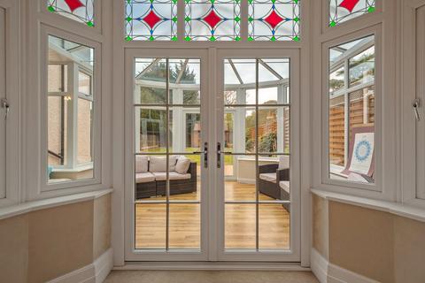 76 Alderbrook Road, Solihull, B91 1NR