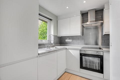 1 bedroom flat to rent, Shurland Avenue, Barnet EN4