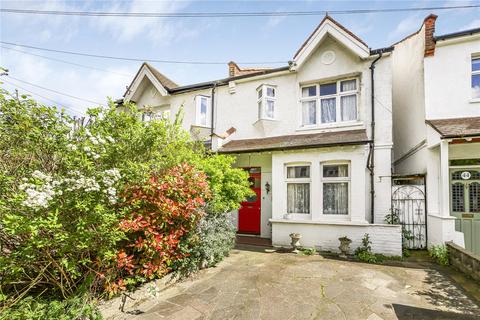 42 Howard Road, New Malden, KT3 4EA