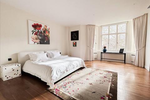 2 bedroom apartment to rent, Ennismore Gardens, Knightsbridge, London, London Borough of Westminster, SW7