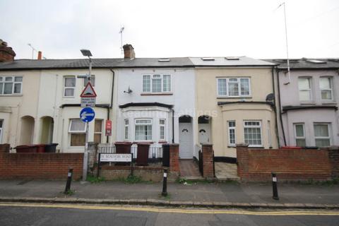 1 bedroom in a house share to rent, De Beauvoir Road, Reading