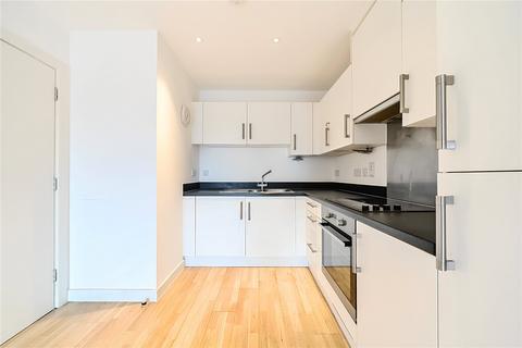 1 bedroom flat for sale, Streatham High Road, London, SW16
