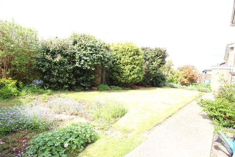 4 bedroom detached house for sale, Court Barn Close, Lee-On-The-Solent, Hampshire, PO13