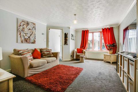 3 bedroom semi-detached house for sale, Dunnottar Crescent, Stewartfield, EAST KILBRIDE