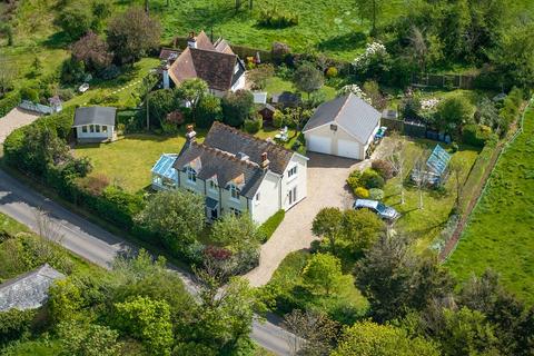 4 bedroom detached house for sale, Highstead, Canterbury