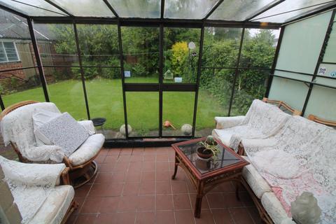 296 Blackpool Old Road, Poulton-le-fylde, FY6 7QY