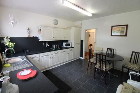 296 Blackpool Old Road, Poulton-le-fylde, FY6 7QY