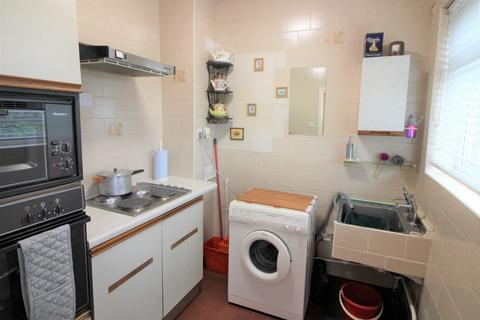 296 Blackpool Old Road, Poulton-le-fylde, FY6 7QY