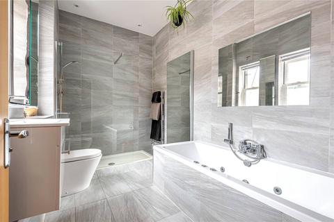 4 bedroom link detached house for sale, Fountains Park, Westerham Road, Westerham, Kent, TN16