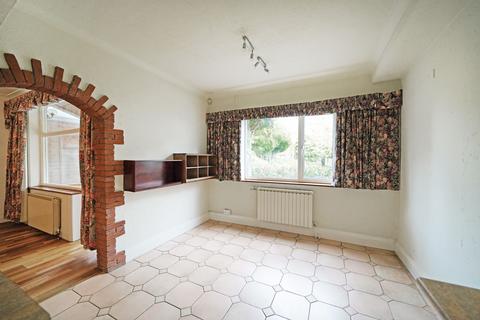 91 Broad Oaks Road, Solihull, B91 1HY