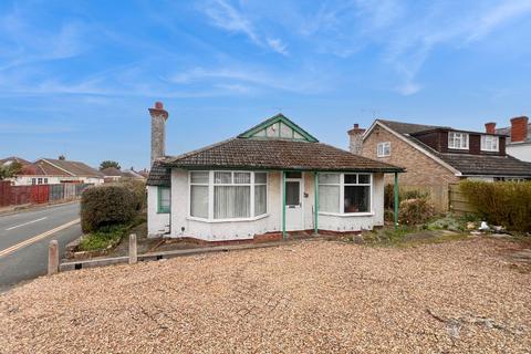 4 bedroom bungalow for sale, Ashcroft Road, Luton