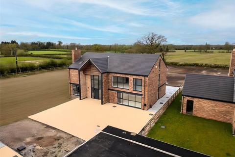 5 bedroom detached house for sale, Plumley Moor Road, Plumley, Knutsford, Cheshire, WA16